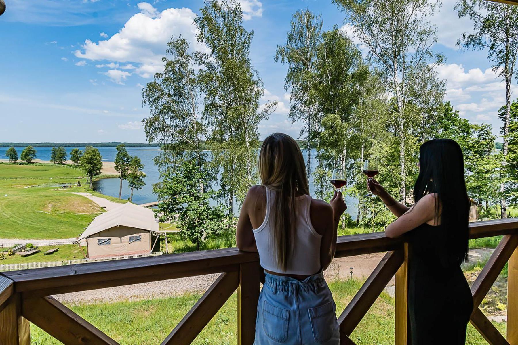 Wioska Wakacyjna Glamila Hotell Sterławki Wielkie Exteriör bild